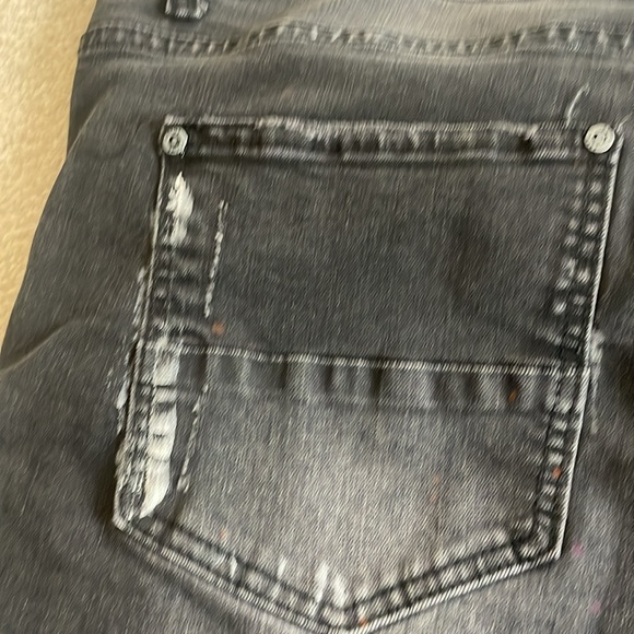 Men’s paint splattered black jeans - Picture 6 of 8